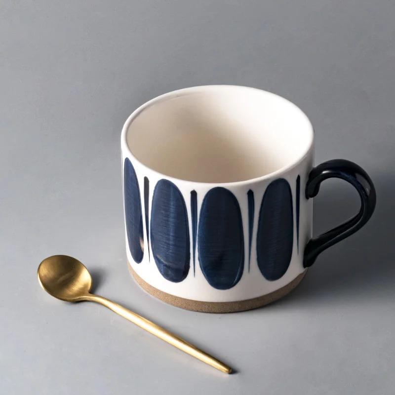 Japanese Ceramic Pattern Coffee Cup with Spoon 450ml Large Capacity Mug Simple Home Office Breakfast Milk Mug Pull Flower Latte