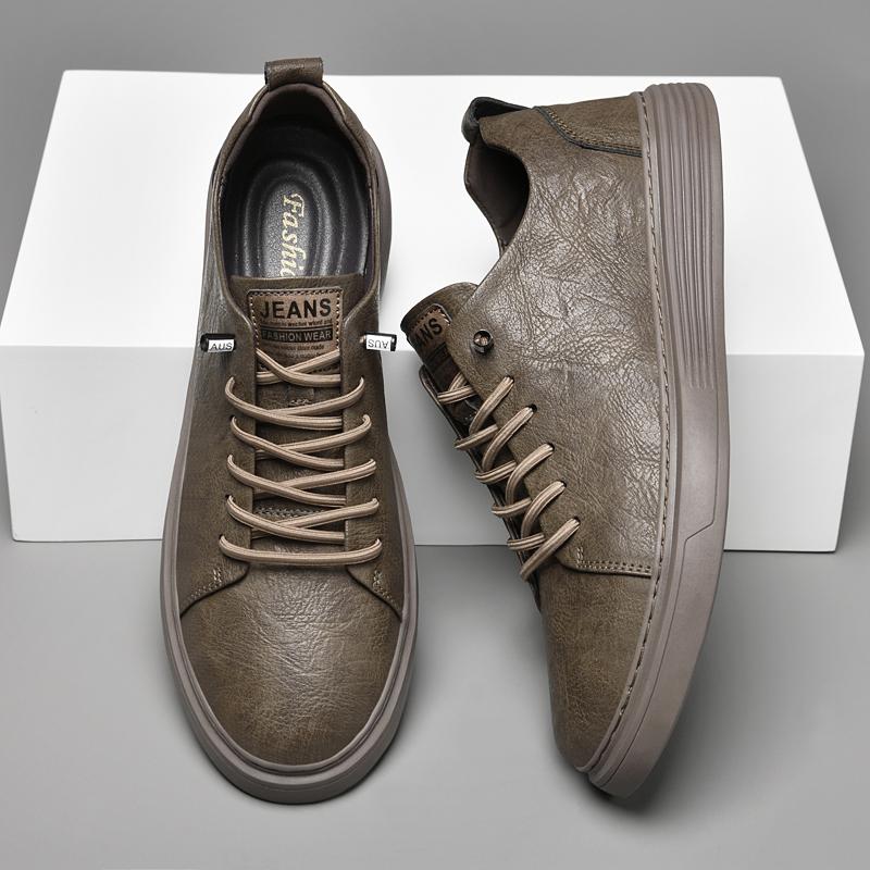 Fashion New Trend Men Casual Shoes Breathable Sneakers Versatile Male Driving Flats Walking Tenis Masculino Comfort Skateboard Footwear