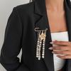 Pearl Flower Brooch Exaggerated Tassel Pin Multilayer Pants Chain Charm Lapel Pin Jewelry Decoration Accessories Gifts