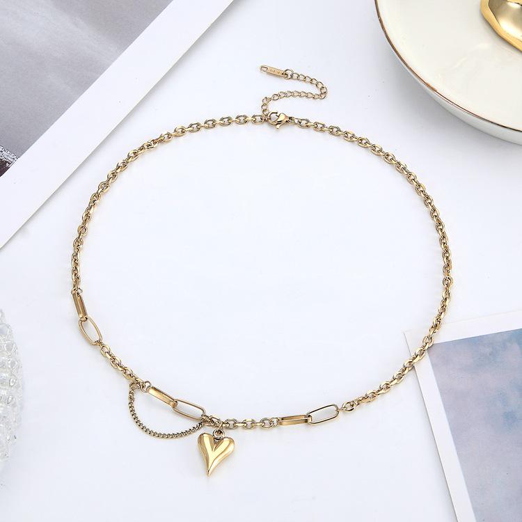 Europäischer & Amerikanischer Cold Style Titanstahl Herz Anhänger Halskette für Damen