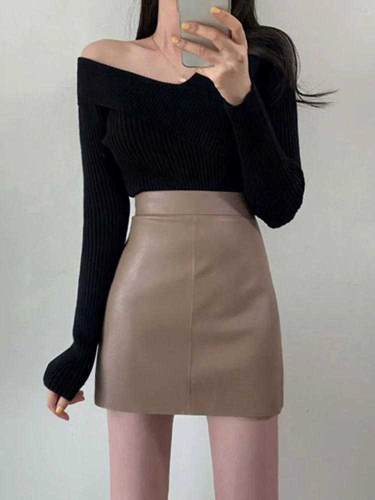 Women's High-Waist A-Line PU Leather Skirt - Black, Slim Fit, Anti-Exposure, Autumn/Winter.
