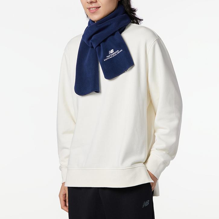 New Balance Sweatshirts Men's White Crew Neck Moderate Regular AMT33343-CIC