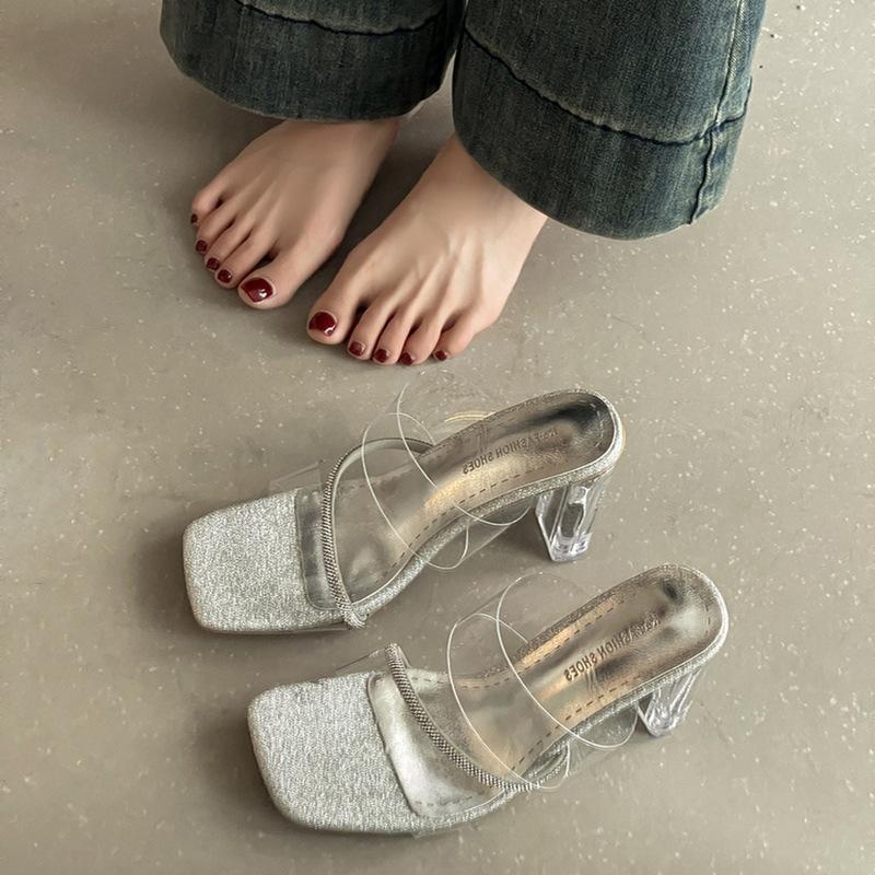 French Niche Design Sense Transparent Word with Sandals Women's 2025 Summer New Temperament Versatile Crystal Cool Slippers