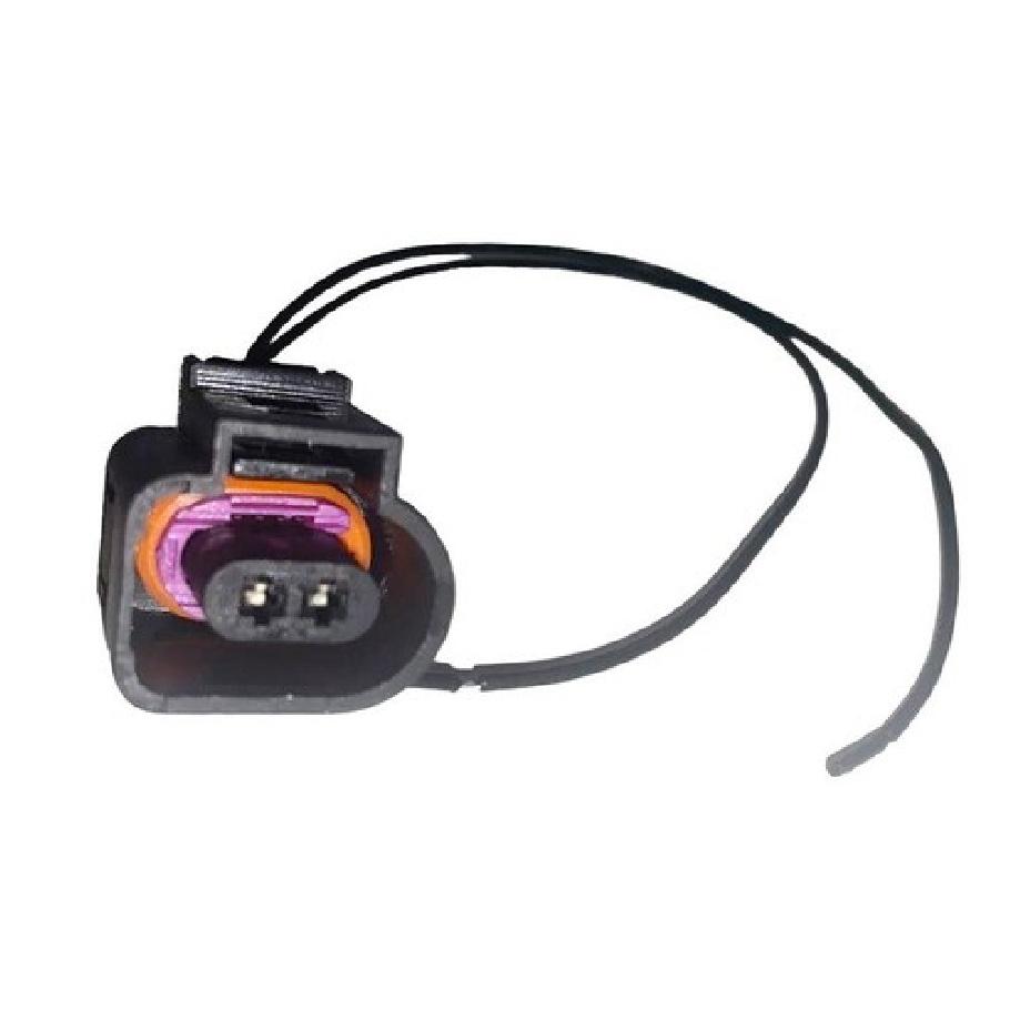 

Engine Water Pump Connector For Porsche Cayenne 2003-206 VW Touareg 2004-2006