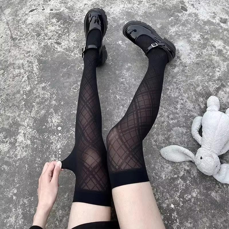 Kave Lolita Fishnet Thigh High Socks Women Kawaii Japanese Style Ruffled Heart Striped Lace Patterned Over Knee Long Stockings