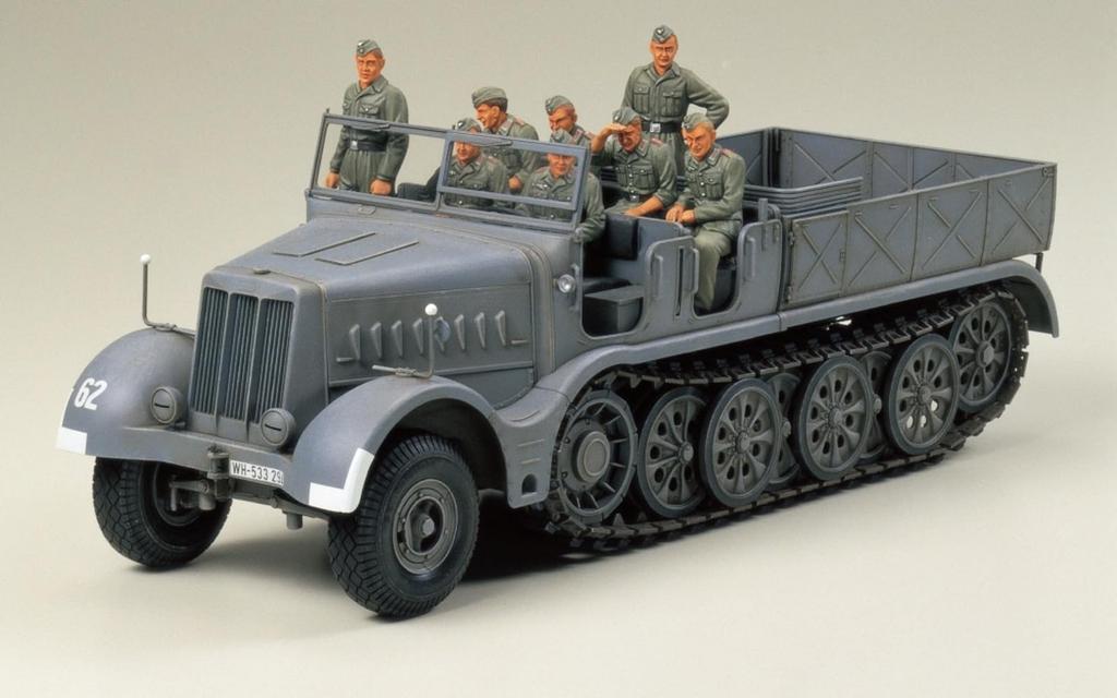 Tamiya Military Miniature Series 239 German Army Heavy FAMO Plastic Model Kit 35239 1/35 No. 18-ton Half-track