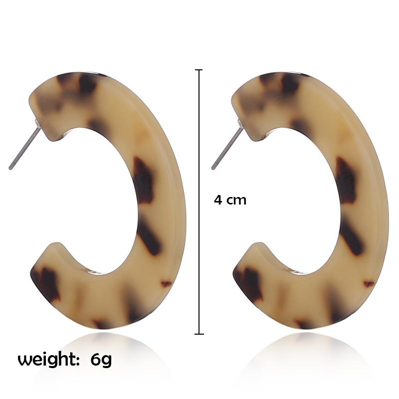 Leopard Print Resin Personalized Earrings with C-shaped Opening, Fashionable and Classic Earrings
