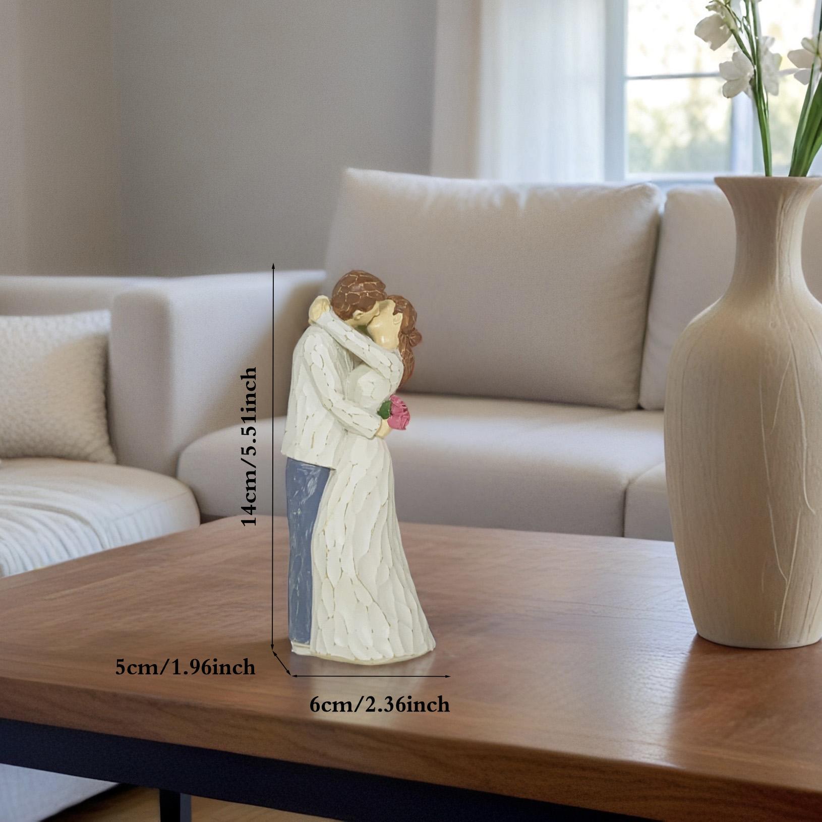

Passionate couple Home sculpture art Living Room Bedroom table decoration Resin crafts Room decoration supplies