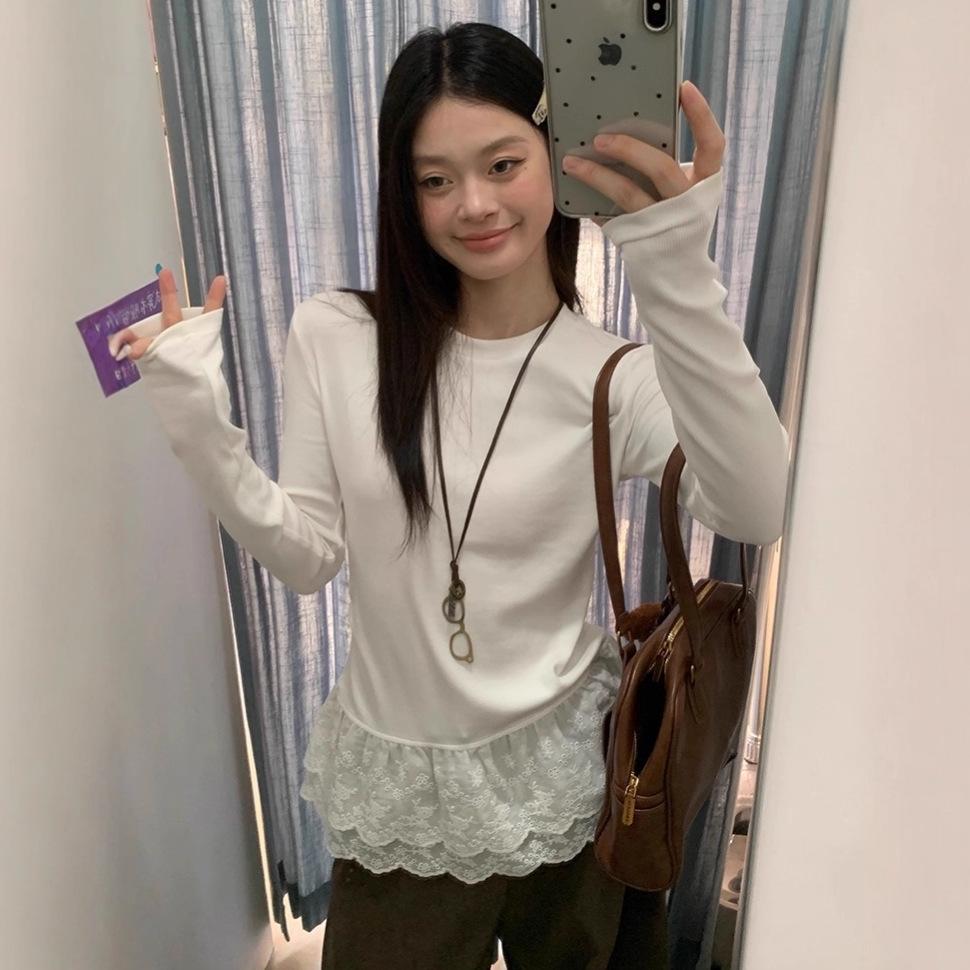 White Lace Floral Trim Long Sleeve Base Layer Top for Women - Autumn/Winter Korean Style Fashion New Arrival.