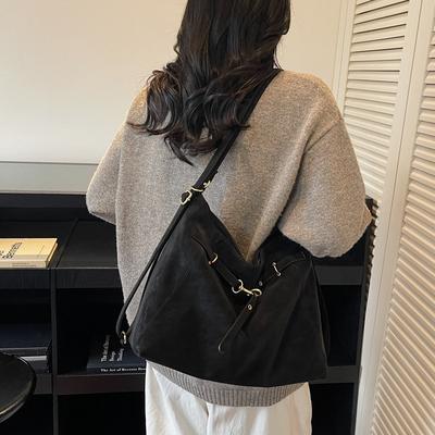 Nákupní taška, Velkokapacitní taška přes jedno rameno, Módní a individuální dámská taška, Trendy batoh