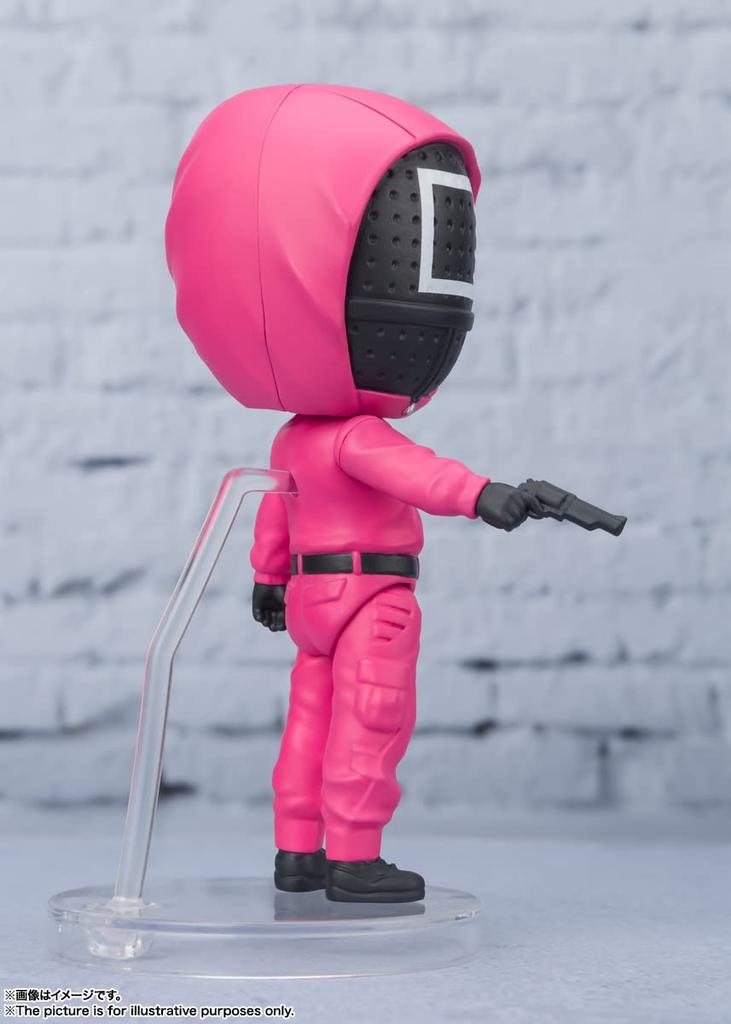 TAMASHII NATIONS Squid Game - Masked Manager Ban