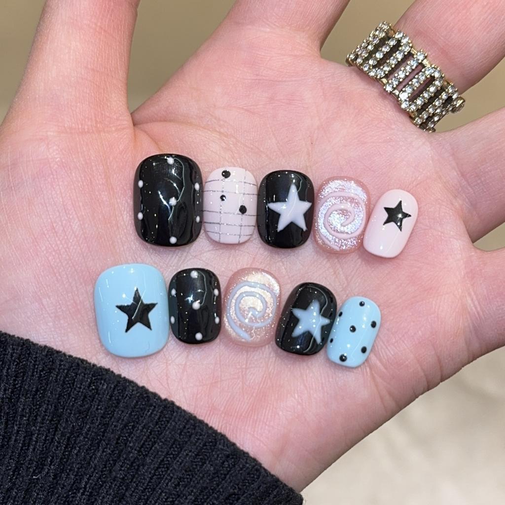 ins wind sweet cool cat eye hand-painted pure hand-worn nail advanced whitening boutique nail art fake nail patch