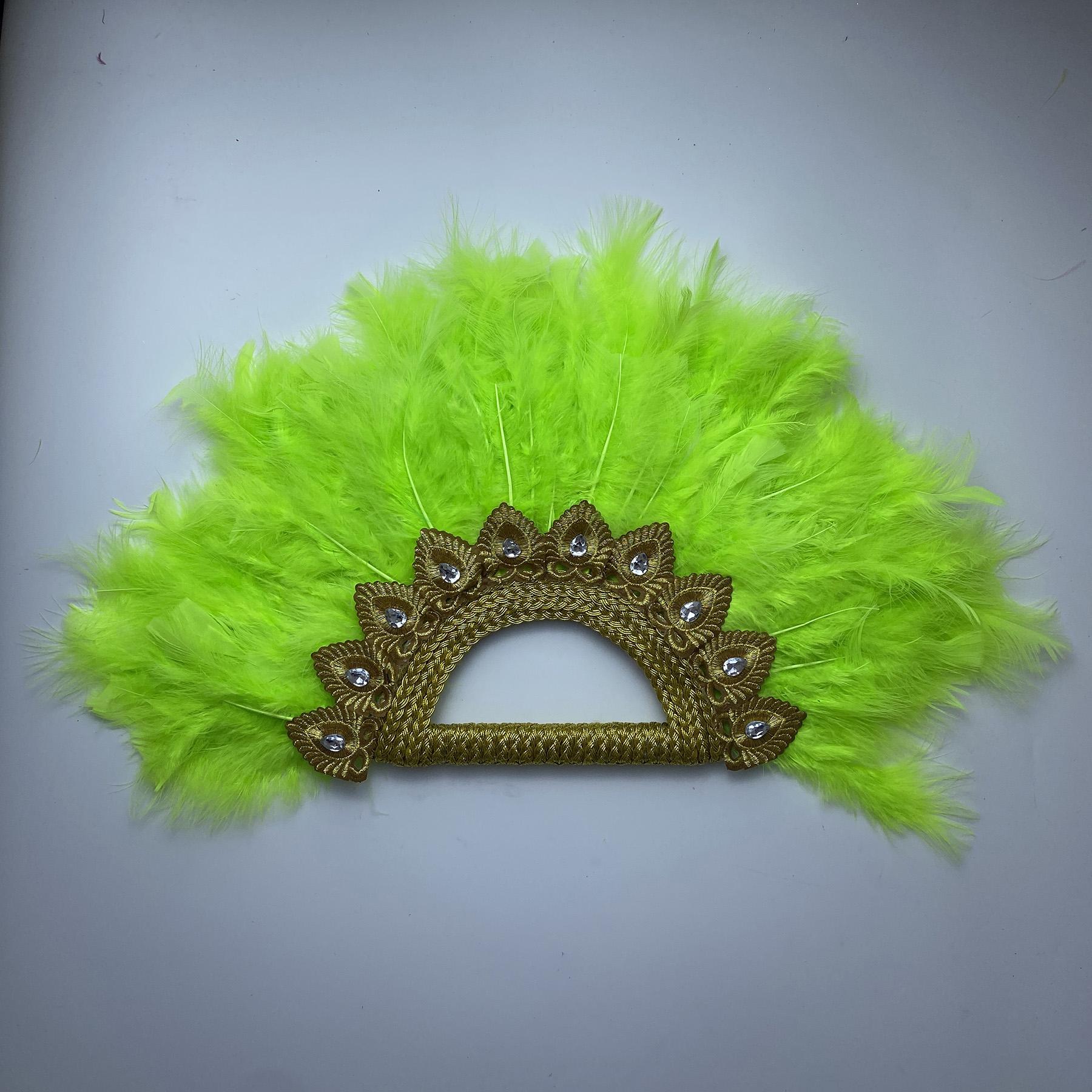 

Большой размер африканский веер из синих перьев для дам, свадебный веер из перьев для невесты, двухсторонний веер из перьев, нигерийский веер из камней для танцев 32CMX55CM