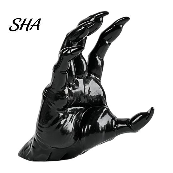 Black Matte Halloween Claws Decoration, Wall Mounted Creepy Hands, Spooky Claw Ornament, Gothic Photo Props Prop for Haunted House Party, Dark