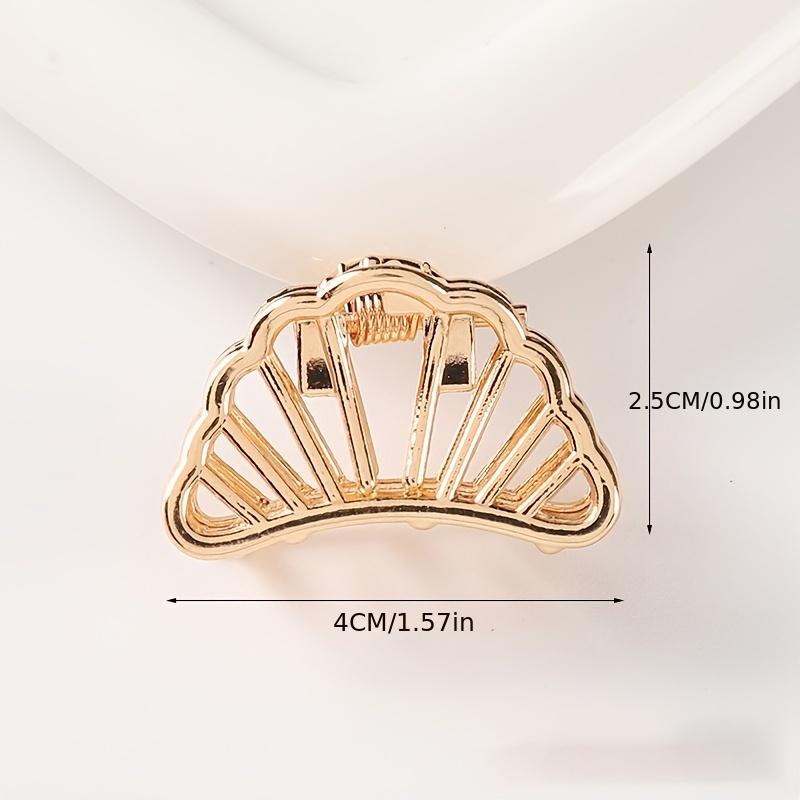 Single Heart Shaped Hair Clip Compatible for Women Minimalist Elegant Hairpins with Smooth Clamp, Hold for Braids, Buns, Ponytails, Updos Hollow Out S