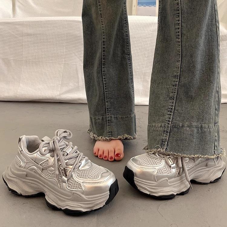 Muffin platform daddy shoes for summer small height new silver casual sneakers 35 серебряный
