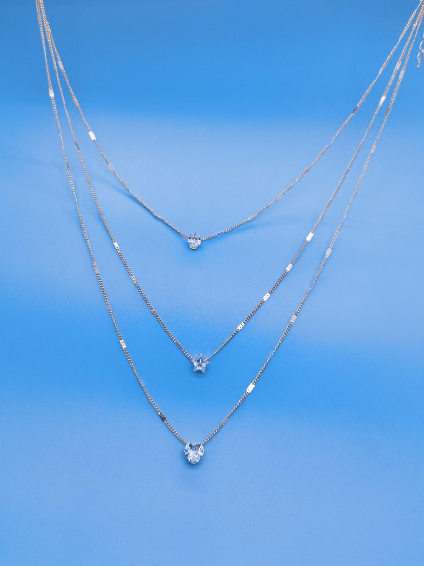 

Модное многослойное ожерелье с подвеской в виде звезды и сердца