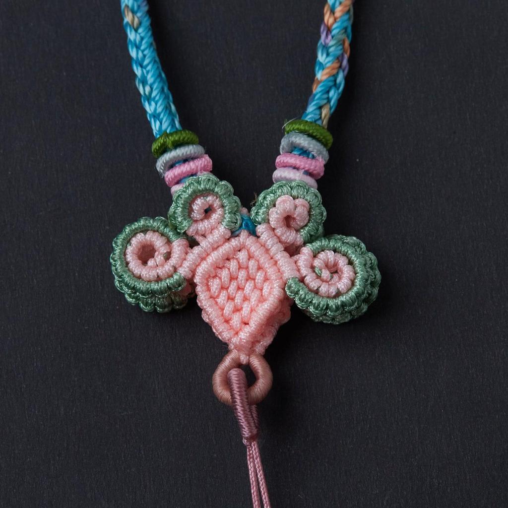 High-Quality Handmade Woven Phoenix Tail Knot Pendant Sweater Chain In A Thousand Miles of Rivers and Mountains Color