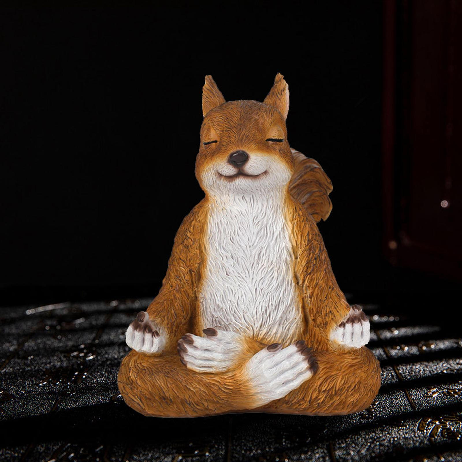 Squirrel Statue Sculptures Figurines Resin Artware for Desk Accessories Porch Office