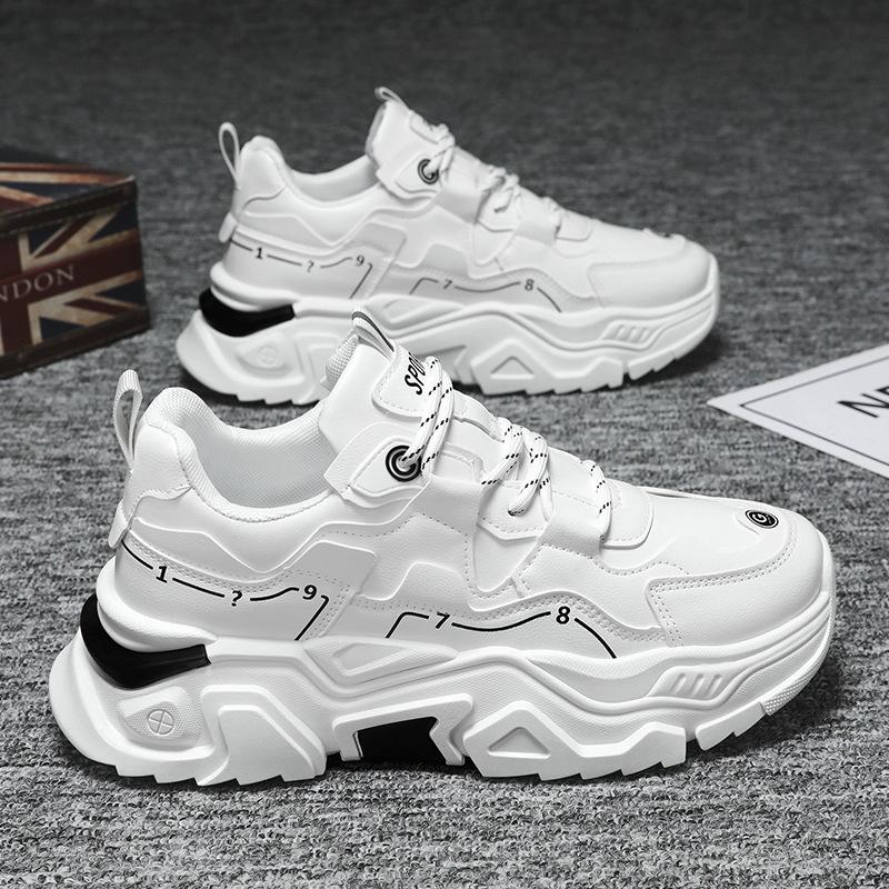 Frühlings Herrenschuhe neue atmungsaktive kleine weiße Schuhe Herren koreanische Version trendige vielseitige Innenhöhenvergrößerung Sportschuhe lässige Dad-Schuhe