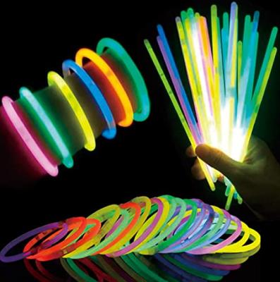 ISmile Fluorescerande 10-pack Perfekt för och Evenemang Glow-Up Armband, Ljus, Ljuspennor, Färger, 100, Festivaler, Priser,