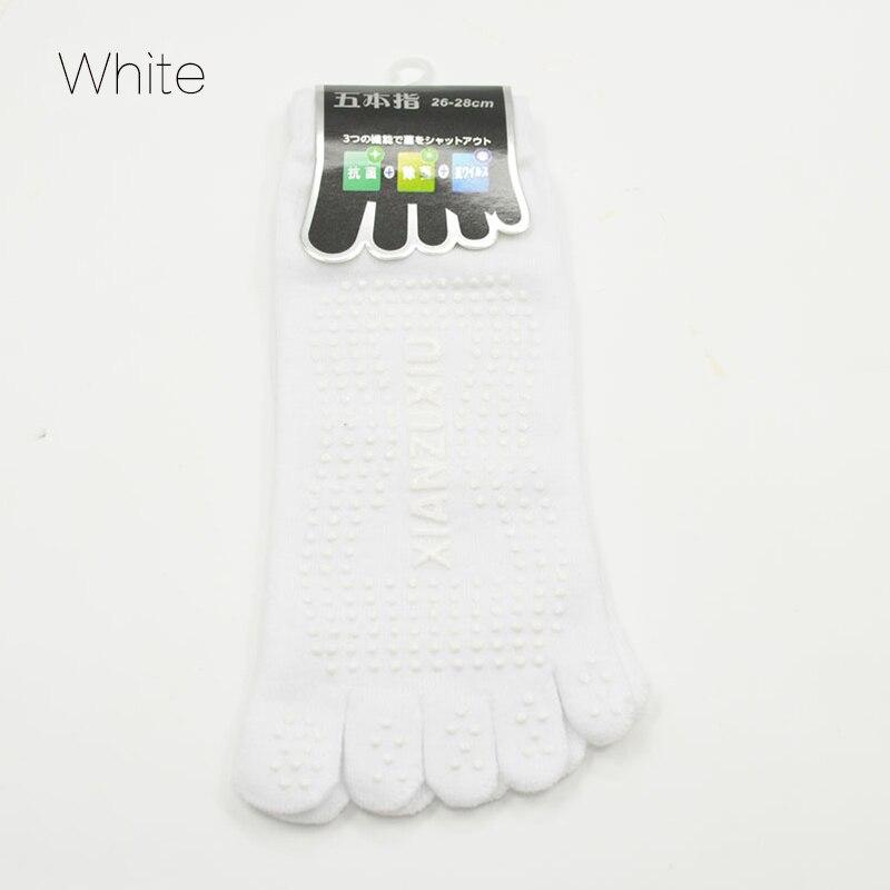 Men Pilates Socks   Cotton Breathable Non-Slip Massage Yoga Socks Cotton YOGA Sports Five-finger Socks 5 toe socks