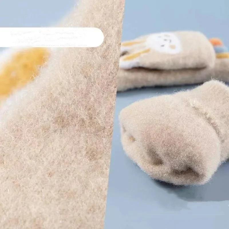 1 Paar warme Cartoon-Kinderhandschuhe für Jungen und Mädchen, süße Tierhasen-Halbfingerhandschuhe, süße Herbst- und Winter-Warmhandschuhe für draußen