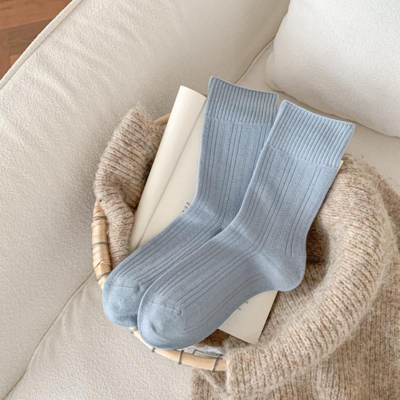 Striped High-end Solid Color Women's Socks, Mid-calf Socks, Simple and Basic Style, Versatile, High Slit, Anti-slip and Non-dropping Heels, Pile Socks