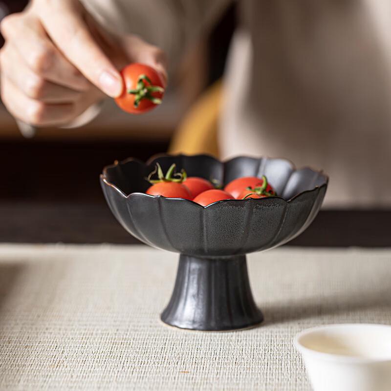 Chinese Style Lotus Ceramic Footed Dessert Plate