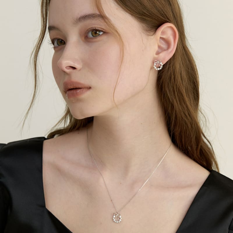 KINDABABY [Exclusive]ribbon heritage necklace - silver