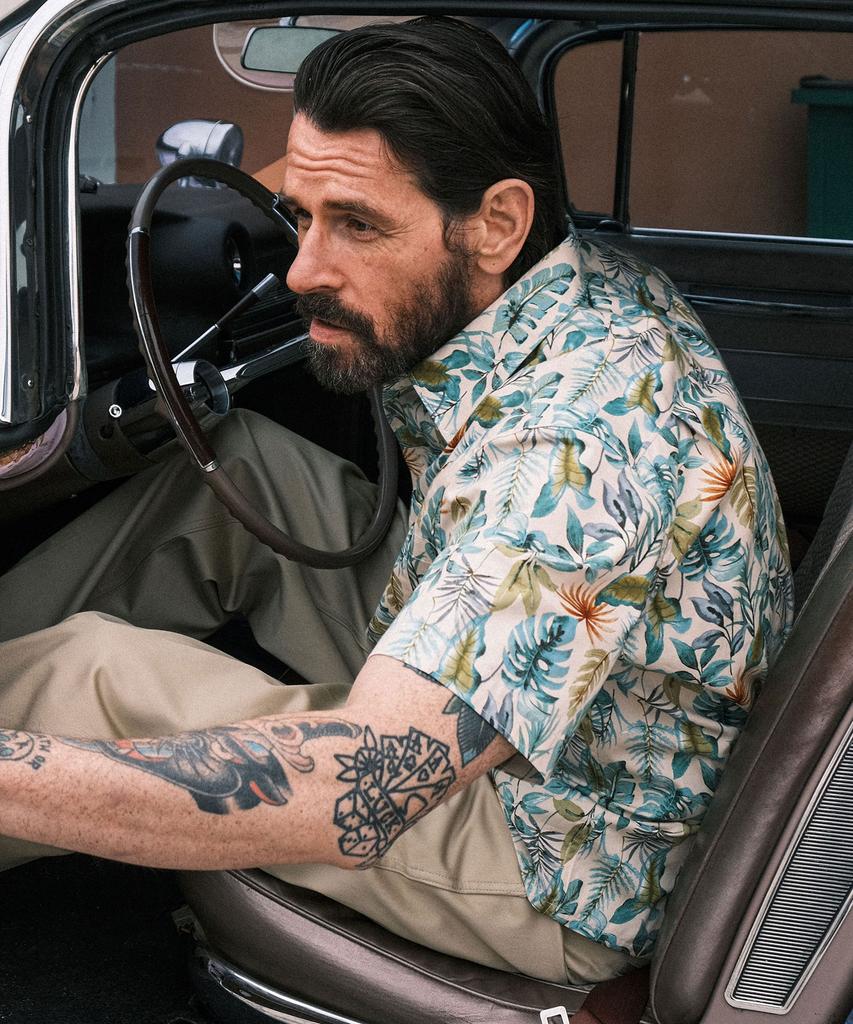 VDR Button-Up Hawaiian Shirt [Light Beige]