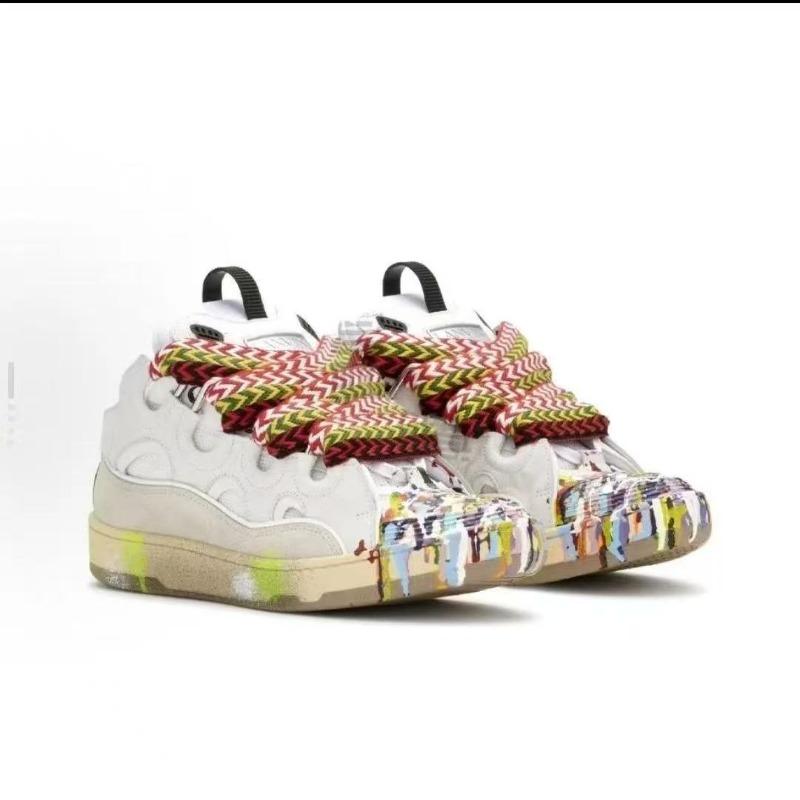 Shoes women's new casual versatile couple skateboard shoes shoes bread breathable and light