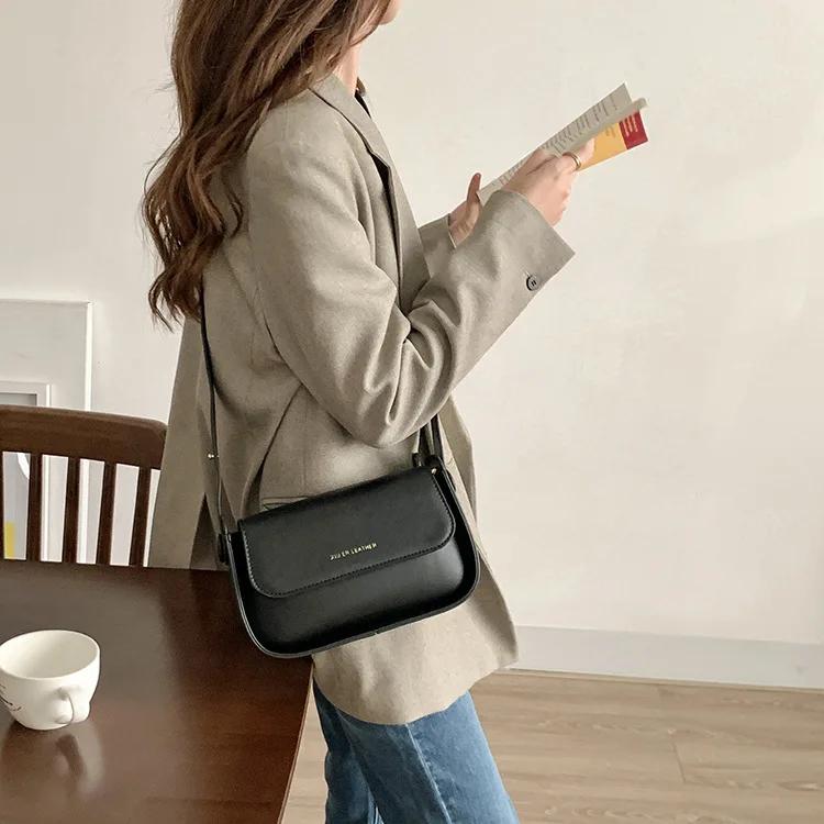 Saddle Bag Women Simple Solid Color Temperament Single Shoulder Crossbody bags Cute Casual Commuter Bags purses and handbags sac