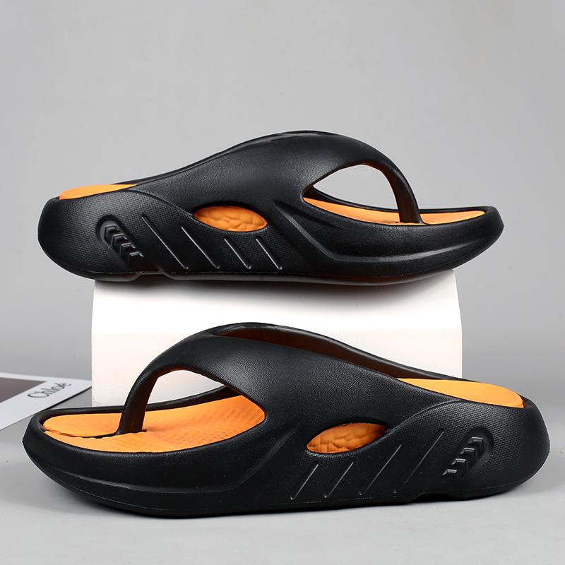 

New Men s Flip Flops Outdoor Indoor Slippers Comfortable Slides Men Beach Sandals Non-slip Home Men Women Slippers Flip Flops