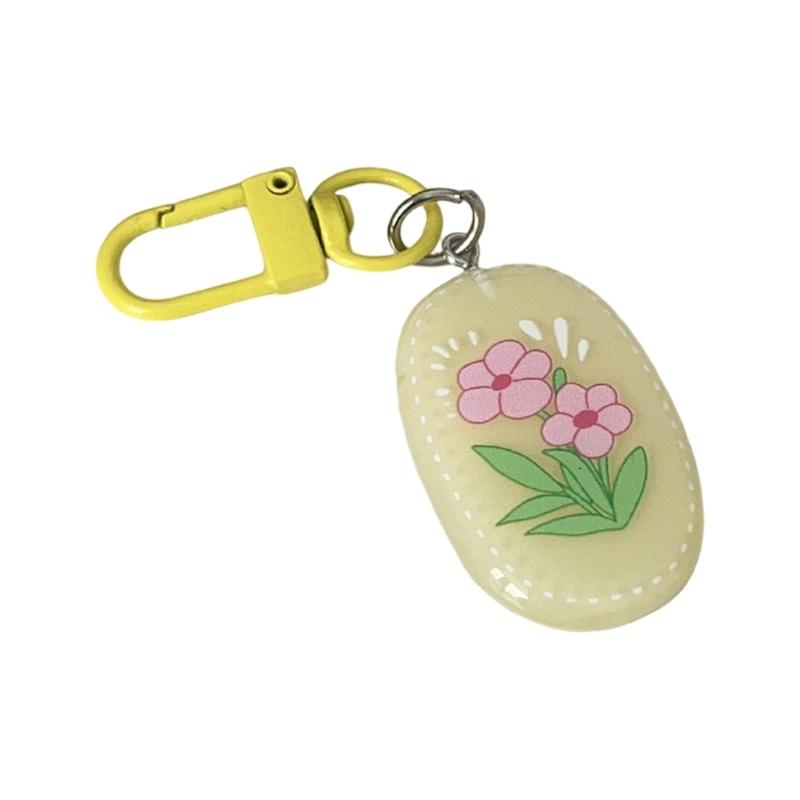 

Милый овальный цветочный брелок из смолы для женщин и девочек Весенний летний подарок Прочный материал из смолы Легкая конструкция Для сумок рюкзаков жёлтый