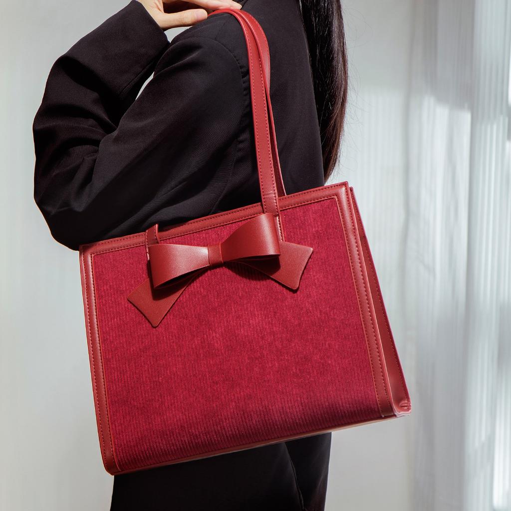 Elegant women's large-capacity bag 2024 new bridesmaid bag wedding bag single shoulder tote bag red bridal bag