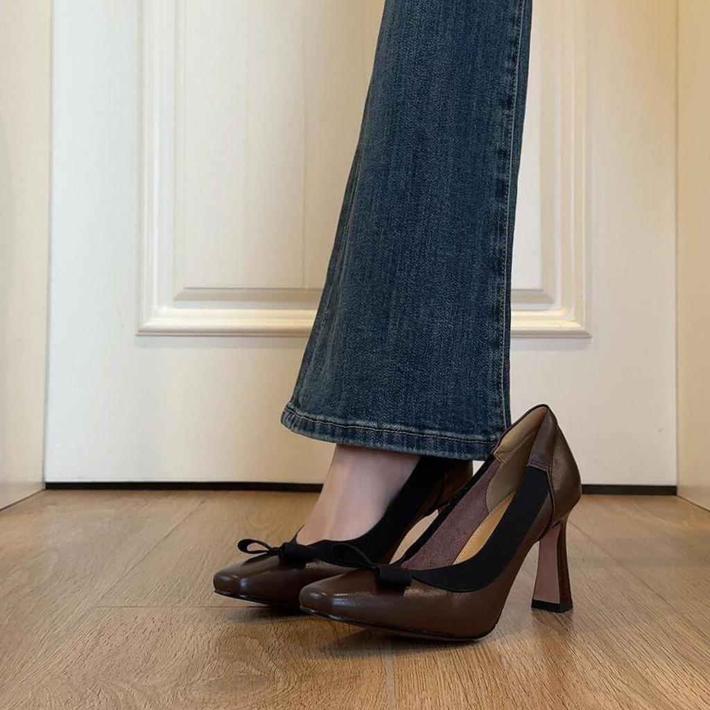 Sheepskin version~ retro literary and artistic temperament commuting versatile thick heel high heels women's fashion elegant bow single shoes