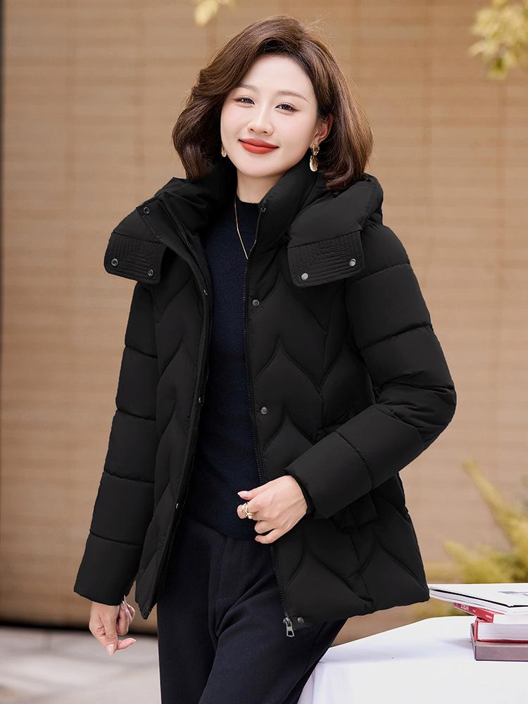 Physical supply, middle-aged and elderly hooded cotton clothes, women's short rhombus grid thermal cotton clothes, mother clothes, multi-color opt