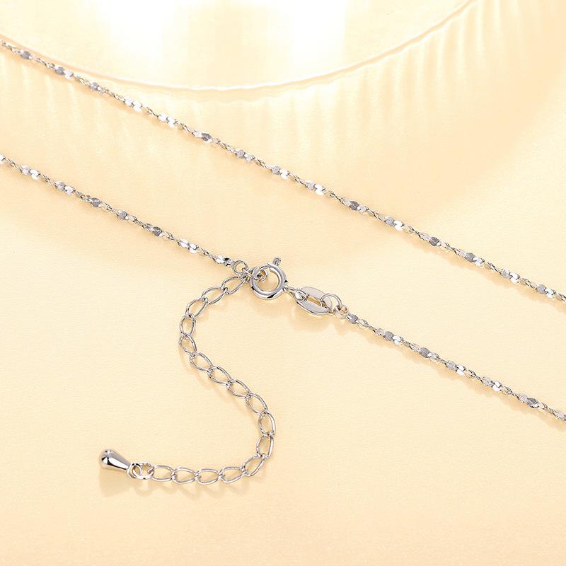 Fashion Box Chain Cross Chain Water Wave Chain Snake Bone Chain Melon Seed Chain Lip Chain Accessories Women'S Collarbone Chain