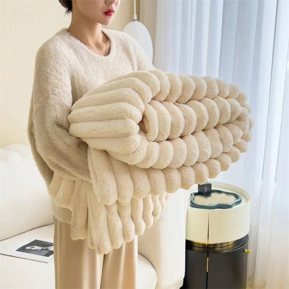Double Sided Warm Blanket Skin-Friendly Conditioning Quilt New Plush Striped Blankets