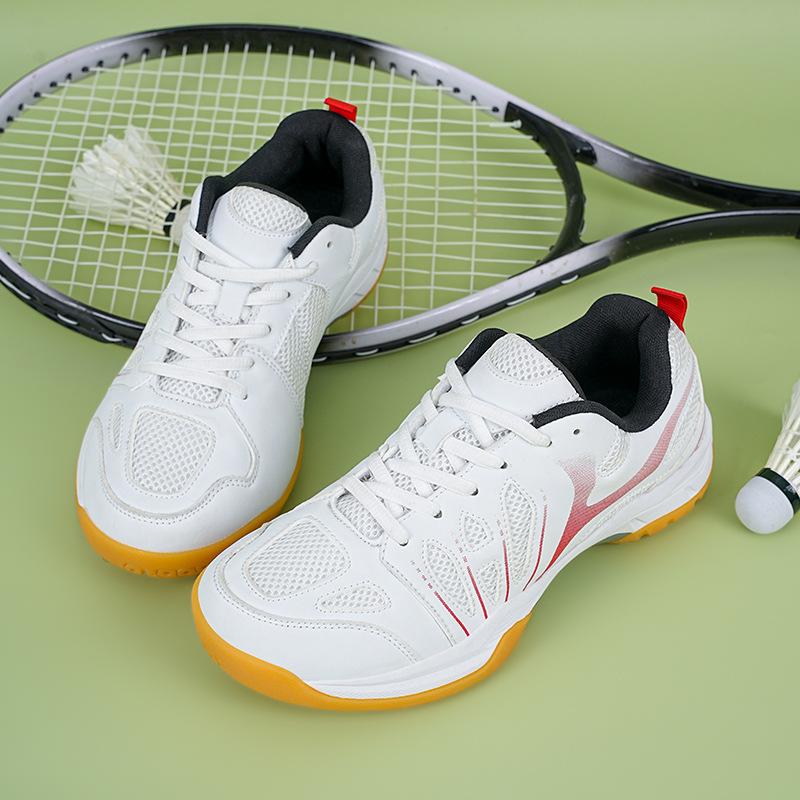 New badminton shoes men's and women's shoes spring and summer breathable sports shoes competition training shoes student tennis shoes