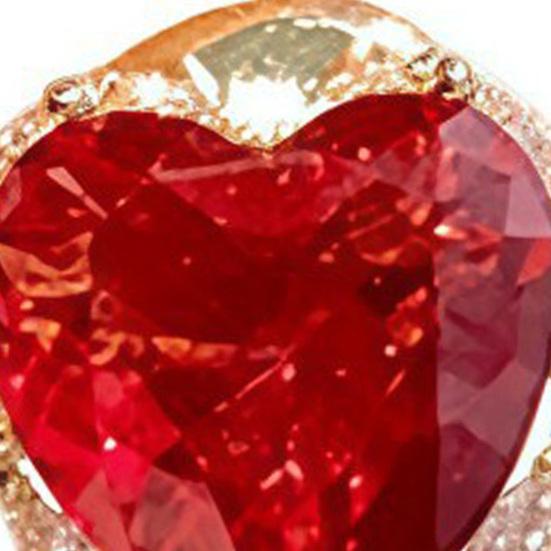 Women Brooch High-Gloss Cubic Zirconia Inlay Sparkling Heart Shape Lapel Pin Non-Slip Buckle Suits Cardigans Sweaters Shirts Badge