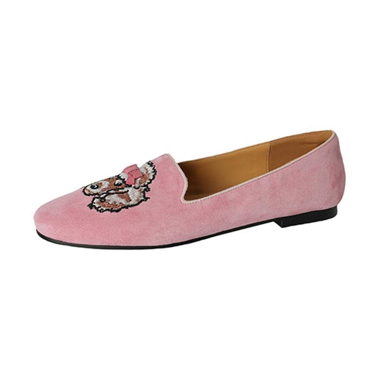 Fashion Women's New Genuine Leather Sheepskin Sheep Suede Embroidery Totem Low Heel Large Comfortable Casual Single Shoe