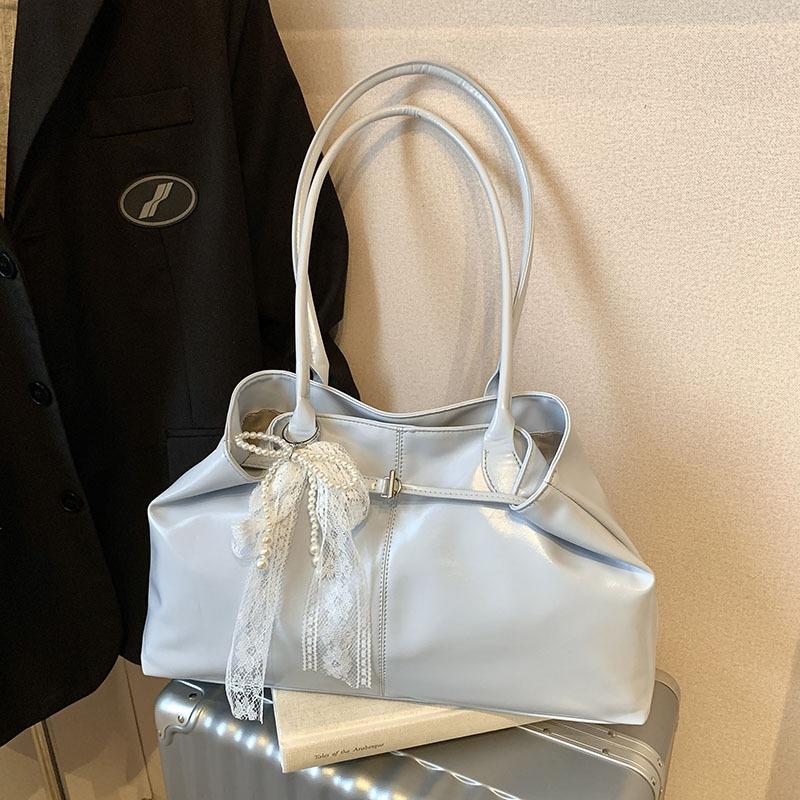 Spring and Summer Foreign Style Large-capacity Soft Leather Bag Women's 2025 New Casual Commuting Shoulder Bag Fashionable Portable Tote Bag