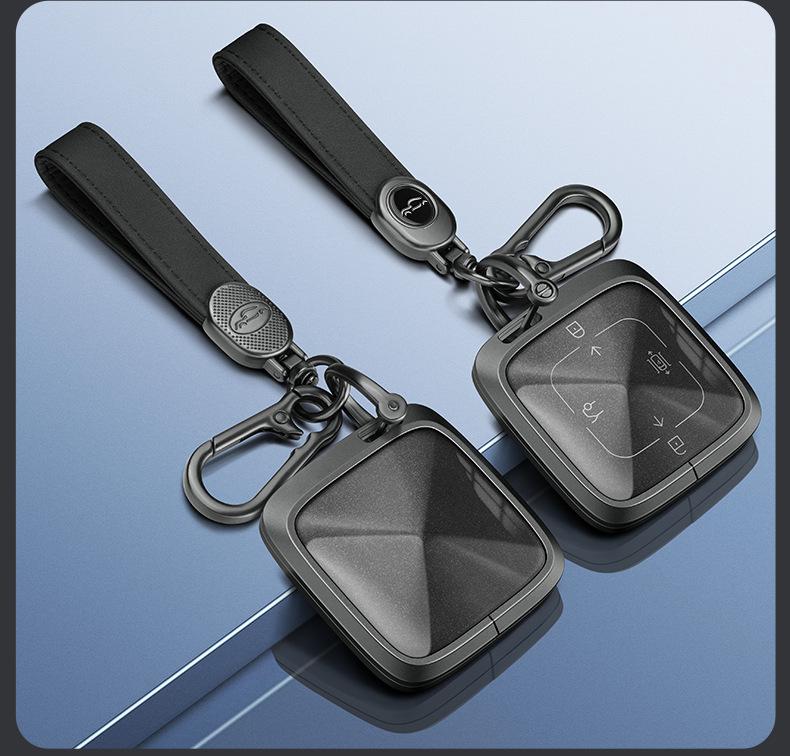 Zeekr 001 Key Case & Card Holder: Bluetooth Smart Bag for Zeekr X