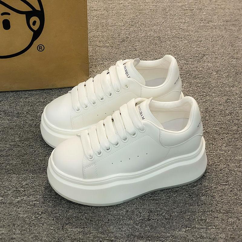 Little white shoes women's autumn versatile thick-soled small height-increasing shoes sports and leisure muffin board shoes