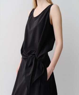 Ia Loven Tie Sleeveless Top (Black)