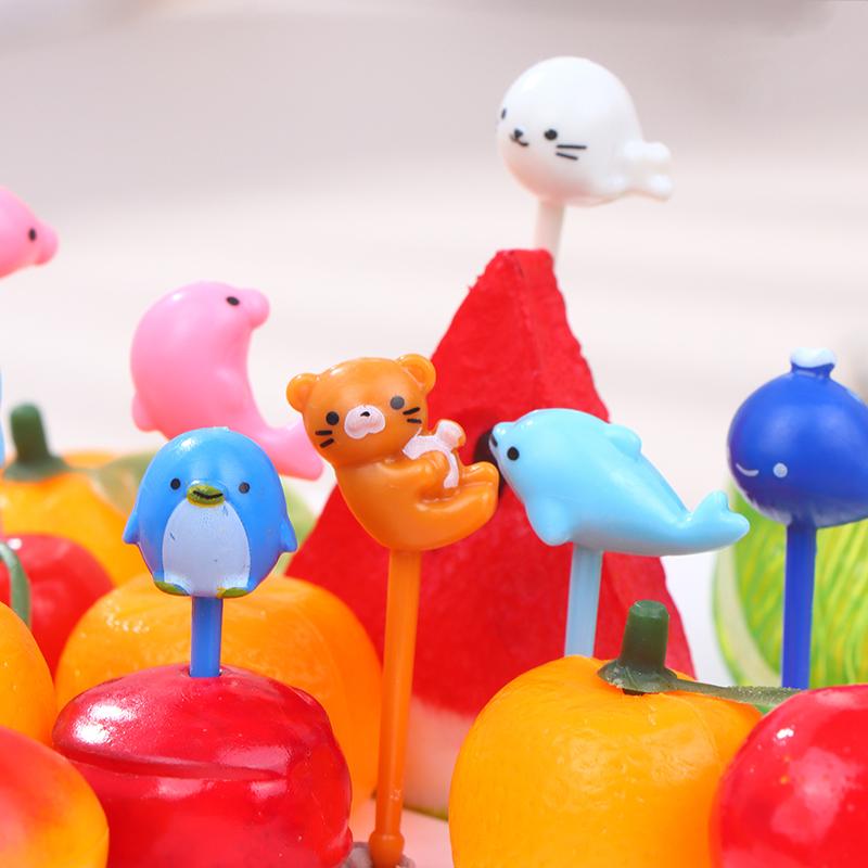 8 ks vidlička na ovoce potravinářský plast Mini kreslený dětský dort Ovocné párátko Bento Lunch Bento Příslušenství Party Dekorace