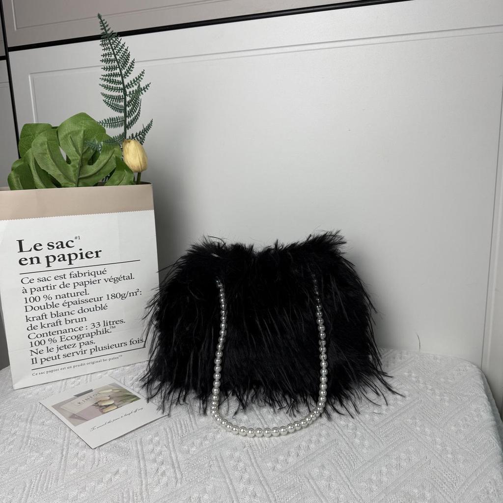 Luksusowa damska pluszowa torebka crossbody z łańcuszkiem z pereł na jesień/zimę