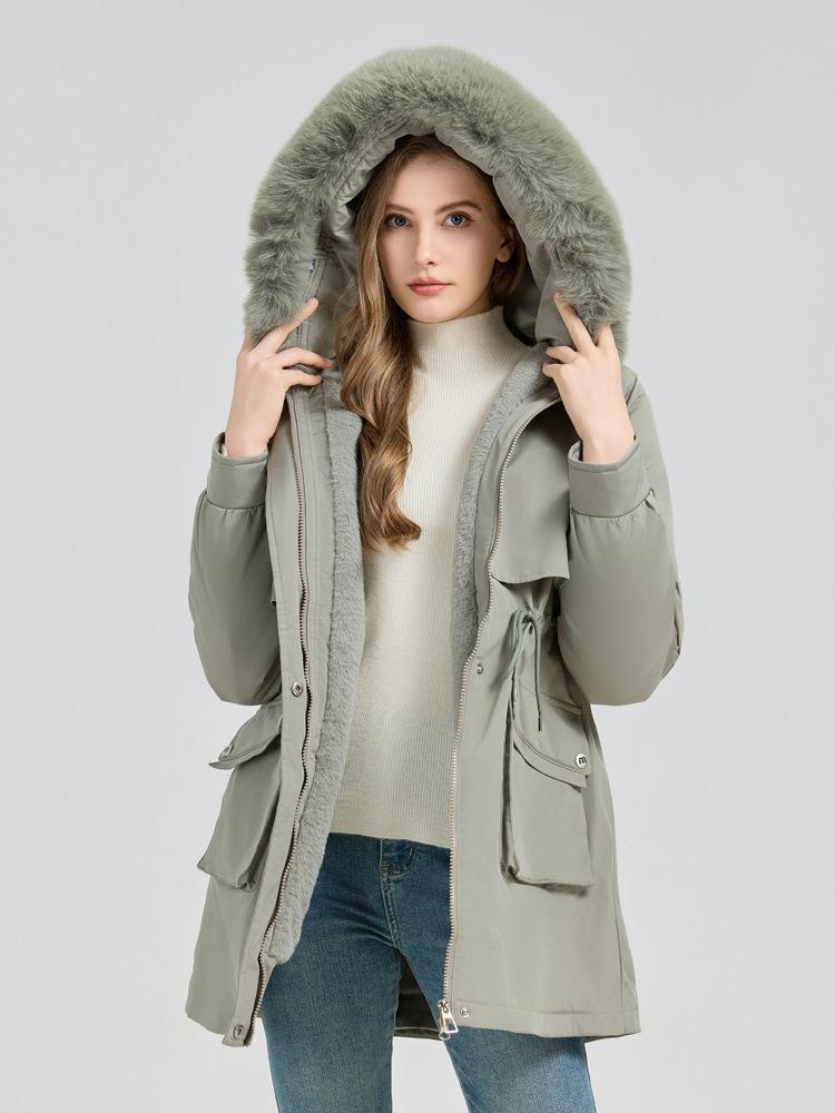 

Пи преодолевает новую утолщенную хлопковую одежду женщины-лидера, приталенная и выглядит стройной, партия одежды с капюшоном и бархатной хлопковой подкладкой. 3XL зелёный